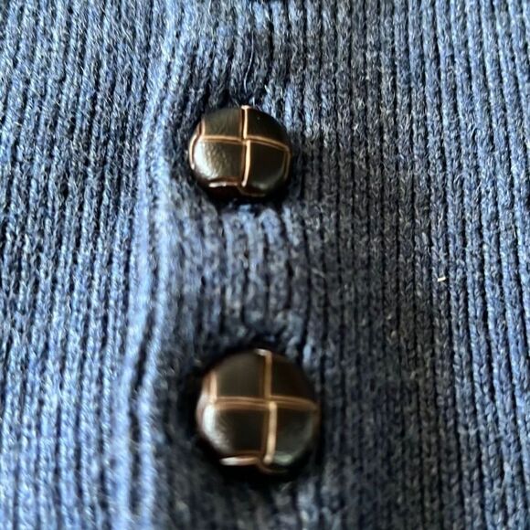 Cabelas Cotton Button Sweater Sz. M - Picture 6 of 12